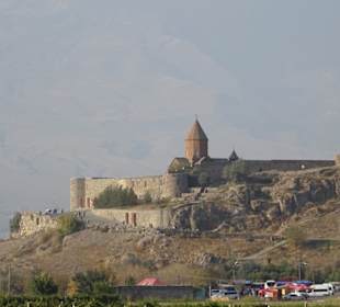 Blick von Ferne auf die Anlage