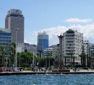 Hafen Izmir