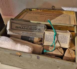 Erste-Hilfe-Ausrüstung an Bord