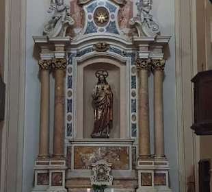 Auch ein Seitenaltar