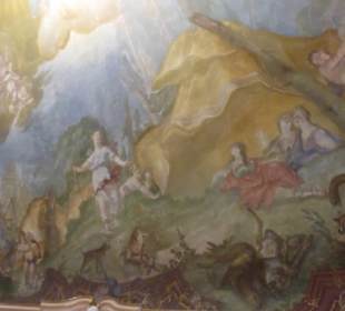 Eines der Deckenbilder im Neuen Schloss
