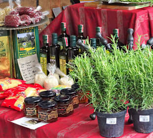 Impressionen vom Wochenmarkt Norden