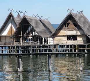 Pfahlbauten
