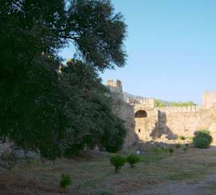 Mamura Kalesi ( Burg Anamur )