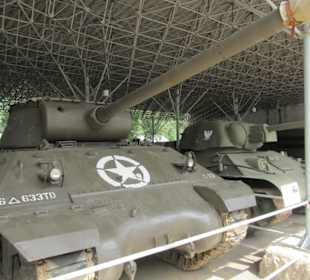 Im Freigelände des Militärmuseums Lesany