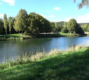 Schaukelweg an der Donau