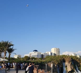Düden und Flugzeug