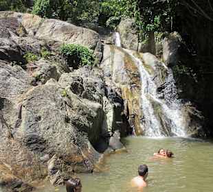 Natürlicher Pool beim Wasserfall 2