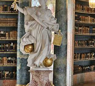 Bibliotheksaal