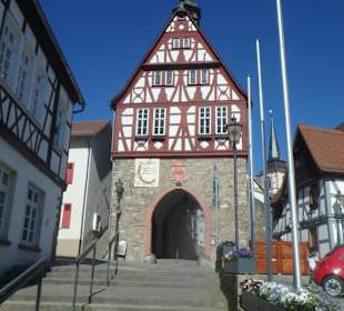 Vorderfront des Historischen Rathauses