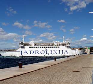 Wejście do portu przy starym Zadarze