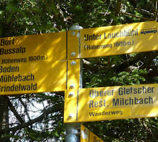 Ausreichende Beschilderung