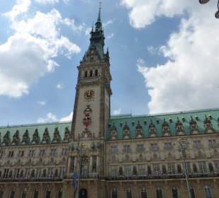 Rathausmarkt; Blick zum Rathaus