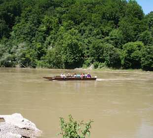 Die Fähre auf der Donau