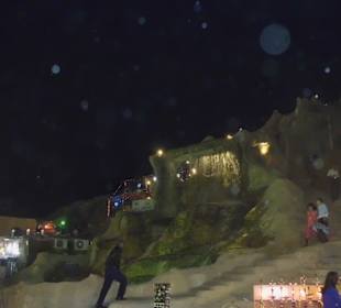 Felsen am Old Market beleuchtet