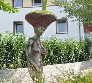 Holzskulptur Principessa di mela