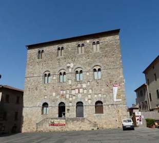 Gut erhaltene Häuser