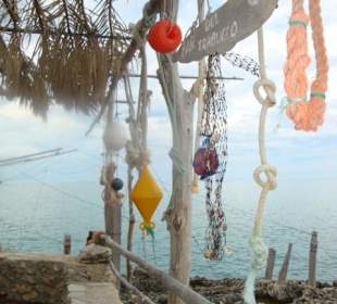 Auf der Terrasse des Fischlokals