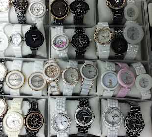 Eine kleine Auswahl an Damenuhren
