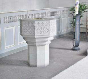 St.-Johannes / Taufbecken