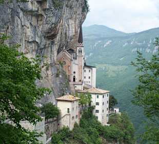 Madonna della Corona