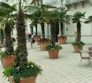 Dekoration auf den Fußwegen in Spittal