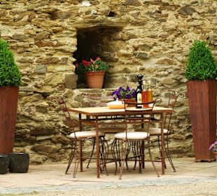 Die Sayn Burg - Restaurant & Location