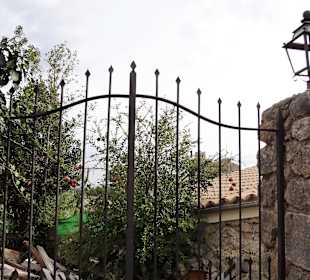 Am Weg hinauf ins Ortszentrum