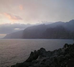 Los Gigantes bei Sonnenuntergang