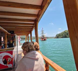 Bootsfahrt  mit Wunder Reisen 
