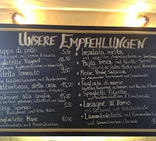 Tafel mit wechselnden Empfehlungen