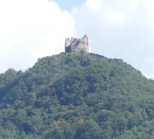 Blick von der Terrasse zur Leuchtenburgtenbu