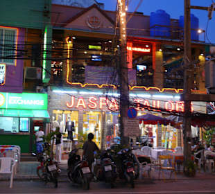 Shopping zwischen Karon und Kata