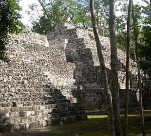 Pyramide von Balamku