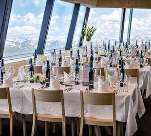 Tisch dekoriert Weisshorn