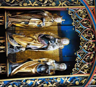 Nächster Altar mittig