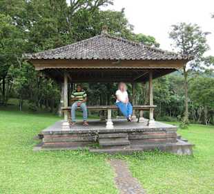 Mit Kiki im botanischen Garten