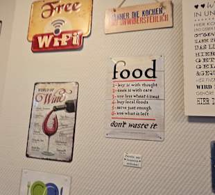 Im Wartebereich Küche