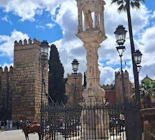 Plaza del Triunfo in Sevilla