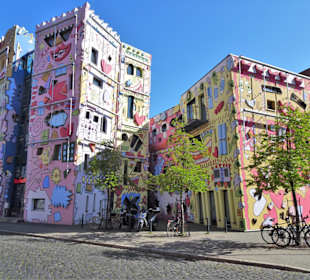 Ansichten des Happy Rizzi House