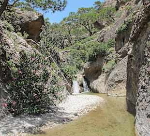 Kleiner Wasserfall