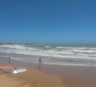 Das Meer - diesmal ideal für Surfer