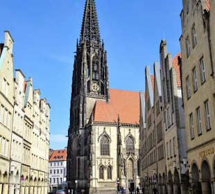 Außenansicht der Sankt Lambertikirche
