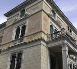 Heimatschutzzentrum in der Villa Patumbah