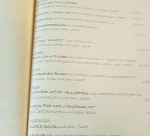 Bitte beschreiben Sie, was auf Ihren Bildern zu se