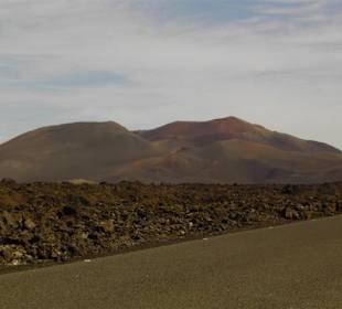Strasse von Yiaza Richtung Nationalpark