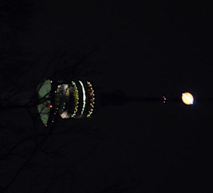 Der Donauturm bei Nacht