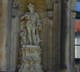 Wunderschöne Steinfiguren