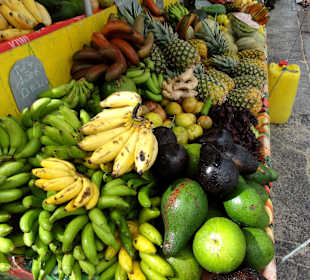 Impressionen vom Markt in Sainte-Anne