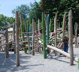 Kinderspielplatz!